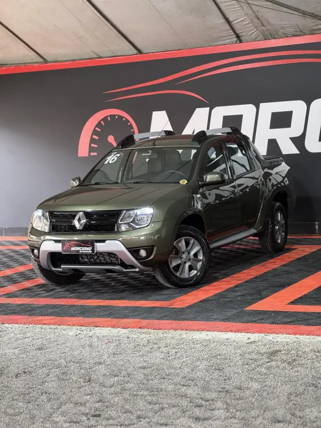 Carro Renault Duster Oroch 2016 2.0 16V Dynamique (Flex)