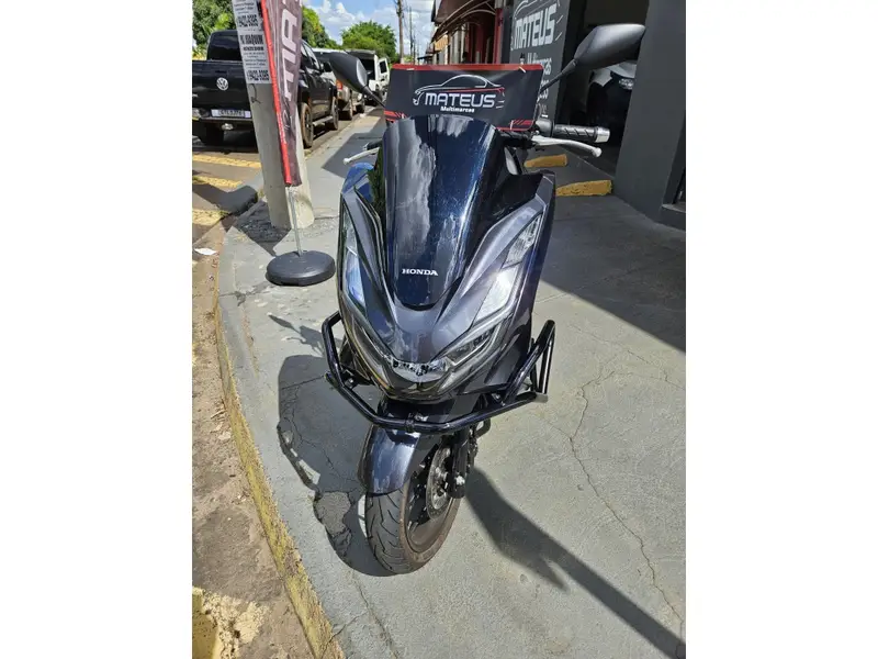 Honda PCX 160 DLX ABS