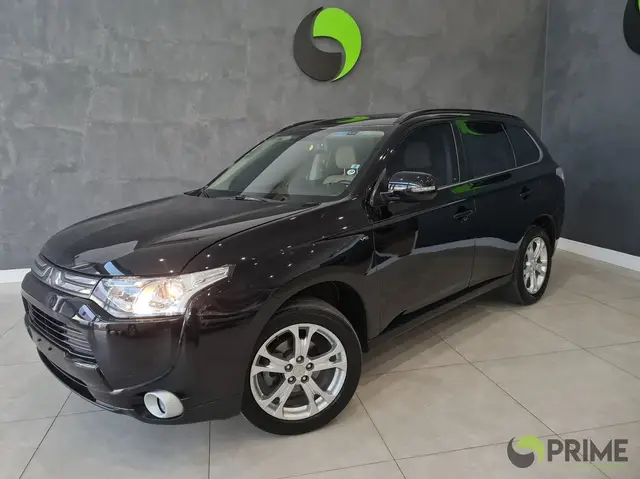 Carro Mitsubishi Outlander 2015 GT 4WD 3.0 V6 (Aut)