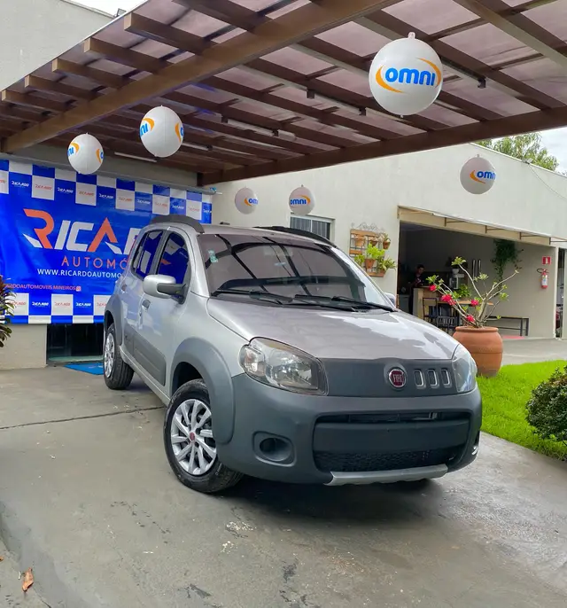 Carro Fiat Uno 2014 Way 1.4 8V (Flex) 4p