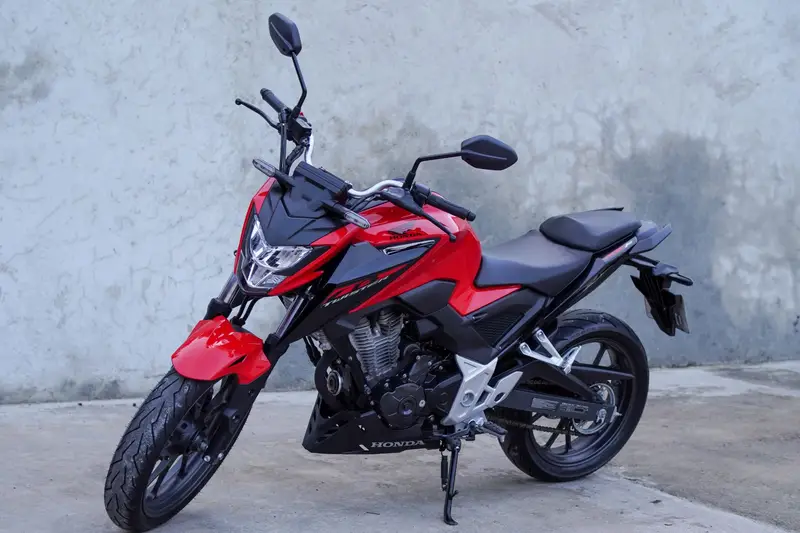 Honda CB 300F Twister (ABS)