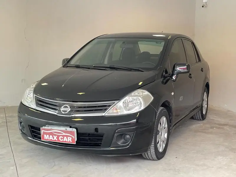 Nissan Tiida Sedan 1.8 16V (Flex)