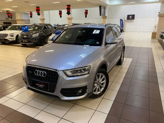 Carro Audi Q3 2015 2.0 TFSI Ambiente S Tronic Quattro
