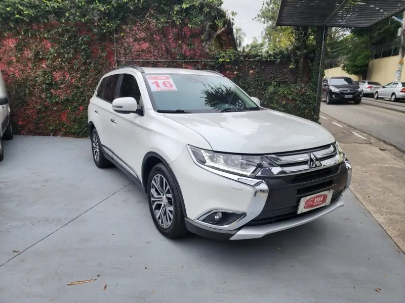 Mitsubishi Outlander 2.2 DI-D 4WD (Aut)