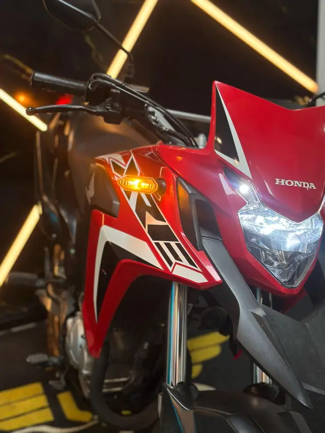 Carro Honda XRE 300 2022 Rally (Flex)