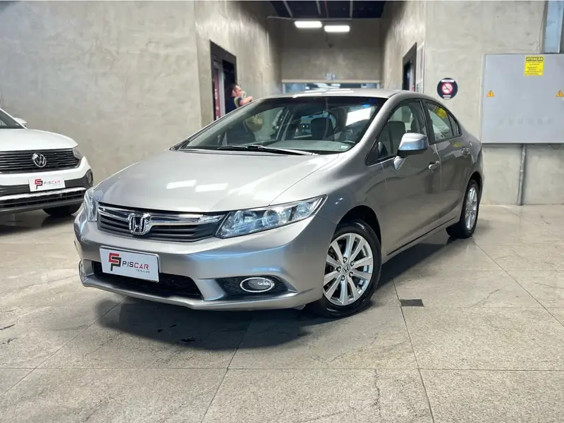 Honda Civic New  LXS 1.8 16V i-VTEC (Flex)