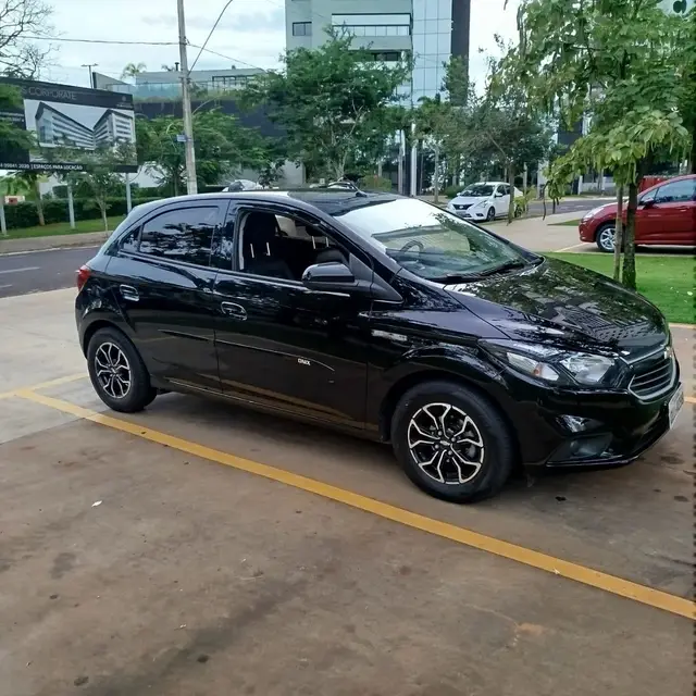Carro Chevrolet Onix 2019 1.0 LT SPE/4