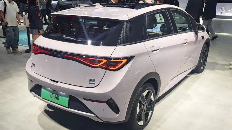 BYD Dolphin 2026 já tem data para estrear novo visual e produção nacional 