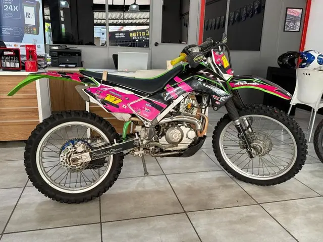 Carro Kawasaki KLX 2017 140G