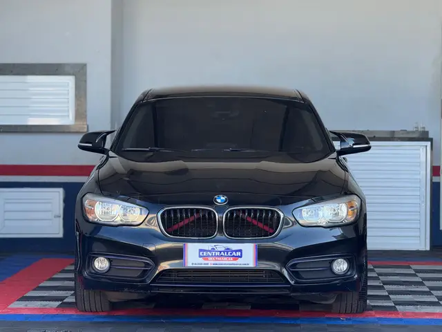 Carro BMW 120i 2016 120i Sport ActiveFlex