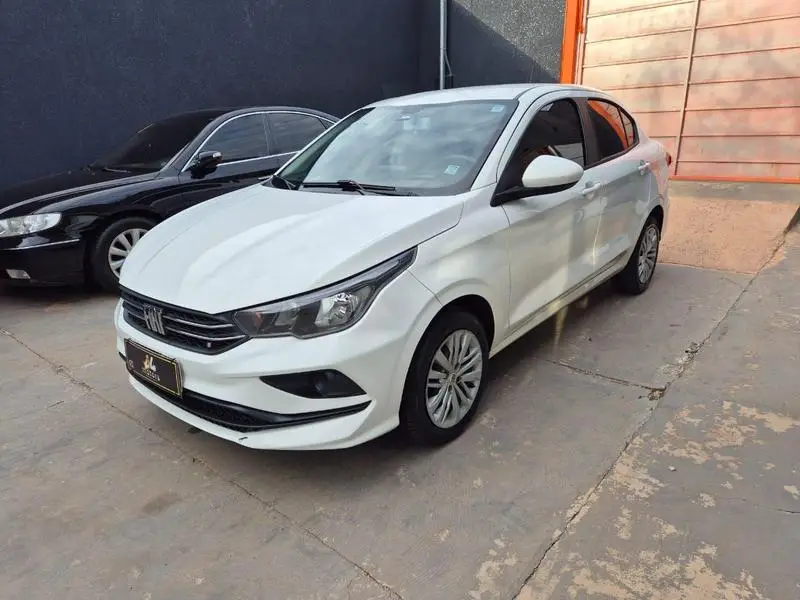 Fiat Cronos Drive 1.0 (Flex) MT