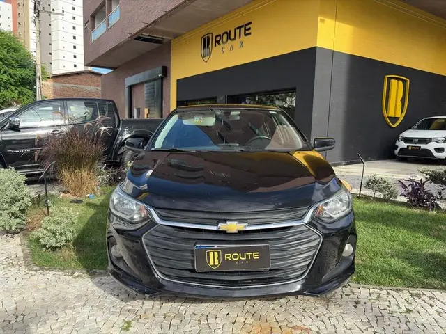 Carro Chevrolet Onix Plus 2020 1.0 LTZ Turbo Flex (Aut)
