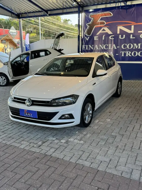 Carro Volkswagen Polo 2021 1.0 200 TSI Comfortline (Aut) (Flex)