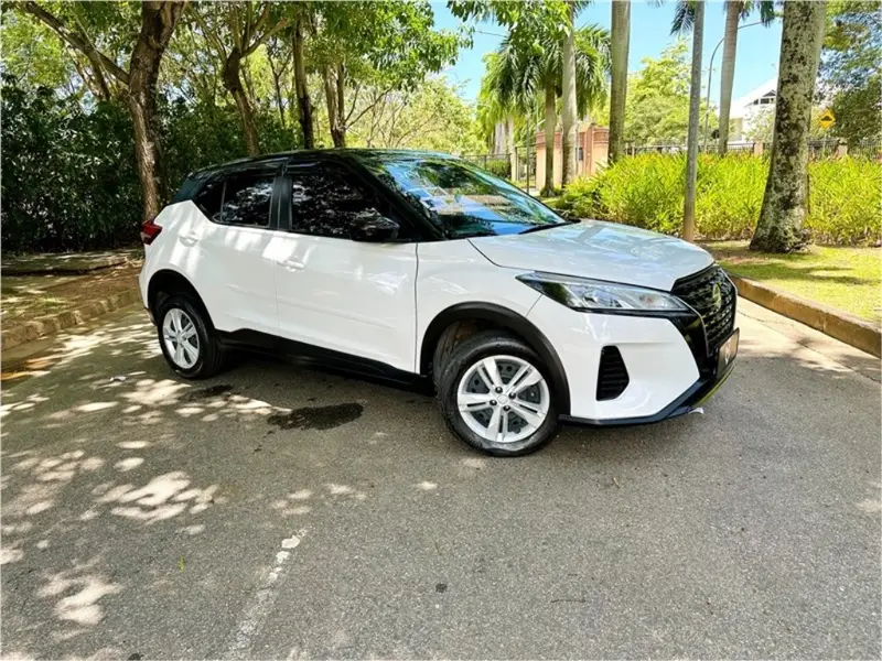 Nissan Kicks Sense 1.6 (Flex) (Aut)