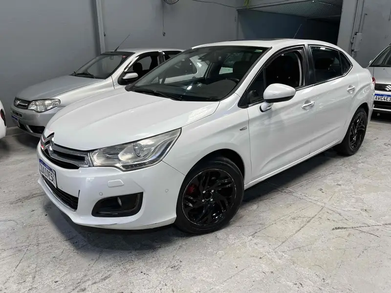 Citroën C4 Lounge Exclusive 1.6 THP (Aut)