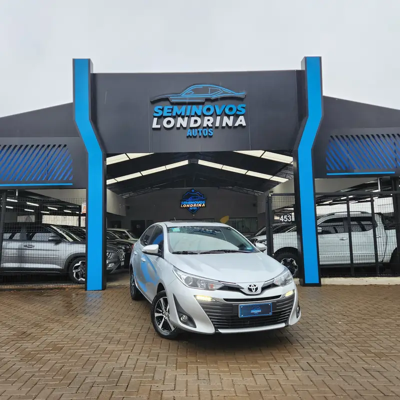 Toyota Yaris 1.5 XLS Connect CVT (Flex)
