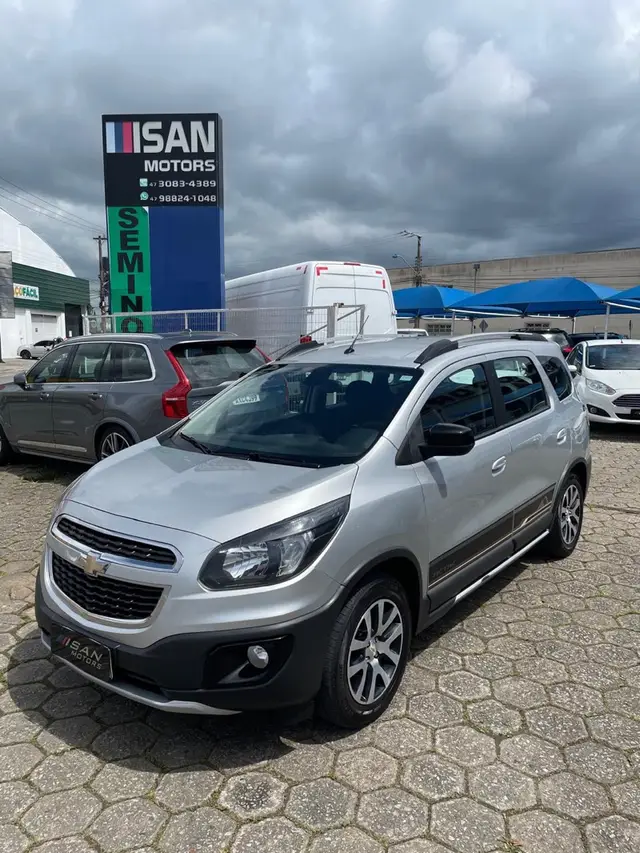Carro Chevrolet Spin 2018 Activ 1.8 (Flex) (Aut)