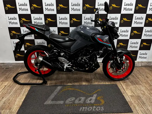 Moto Yamaha MT-03 2022 ABS