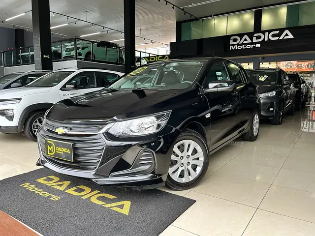 Carro Chevrolet Onix 2023 LT 1.0