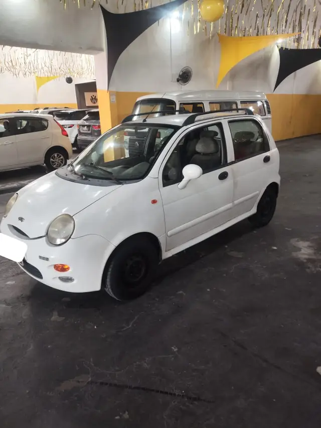 Carro CAOA Chery QQ 2013 1.1 16V
