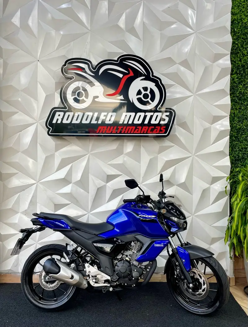 Yamaha Fazer FZ15 ABS