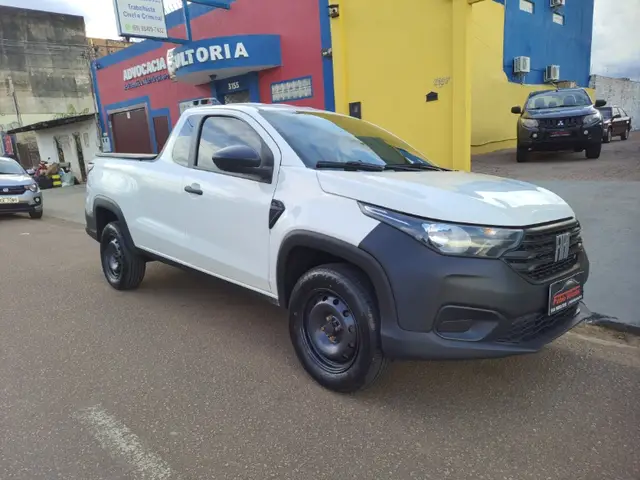 Carro Fiat Strada 2023 Endurance 1.4 Cabine Plus (Flex)