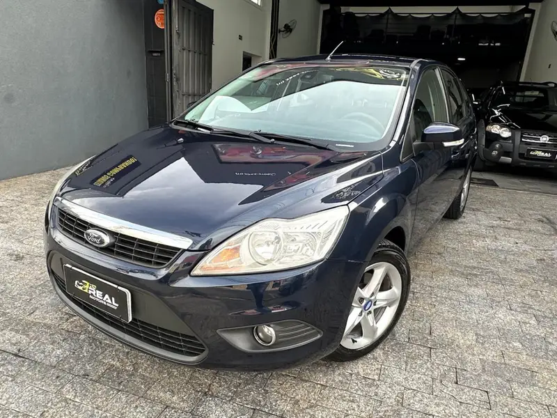 Ford Focus Hatch GLX 2.0 16V (Flex) (Aut)