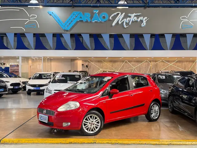 Carro Fiat Punto 2011 Essence 1.8 16V Dualogic (Flex)