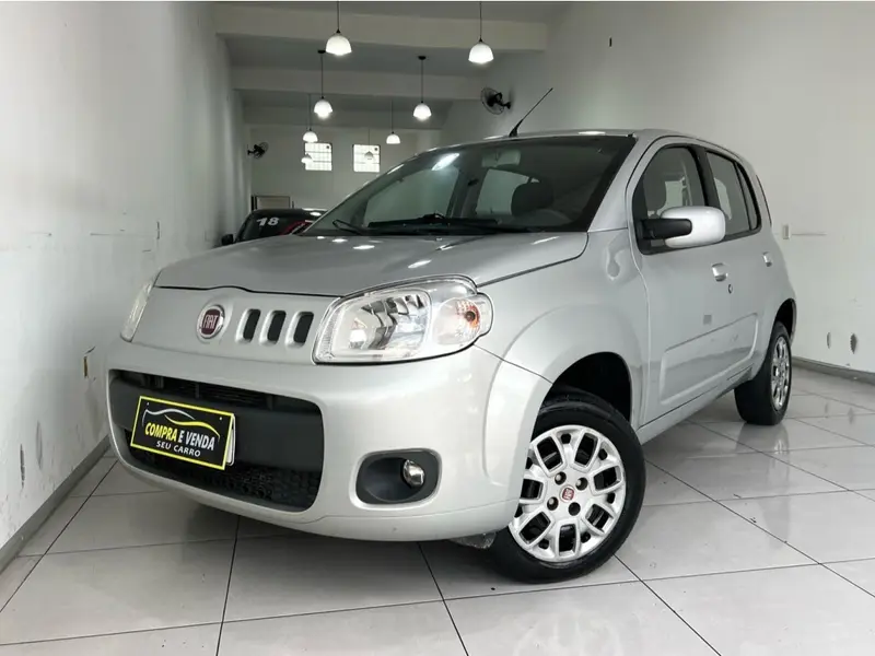 Fiat Uno Vivace 1.0 8V (Flex) 4p