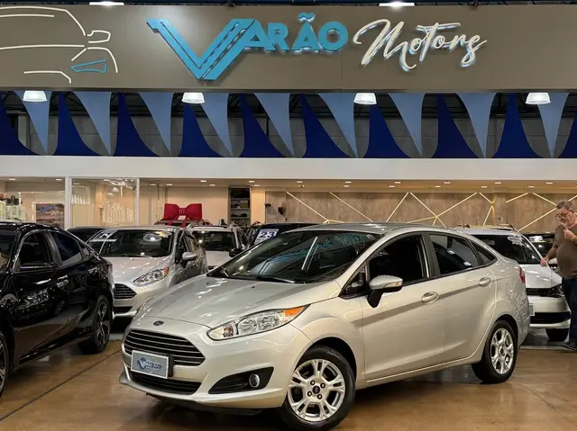 Carro Ford New Fiesta Hatch 2015 New Fiesta SE 1.6 16V