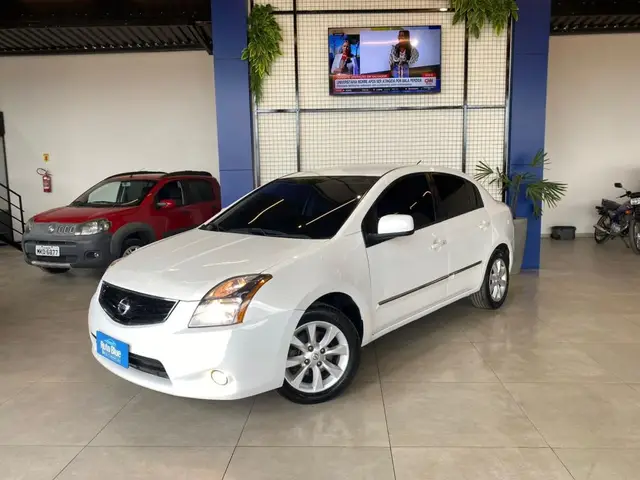 Carro Nissan Sentra 2013 SE 2.0 Flex 16V Aut.