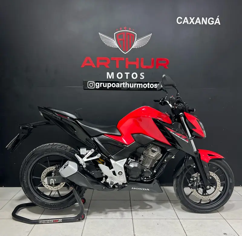 Honda CB 300F Twister (ABS)