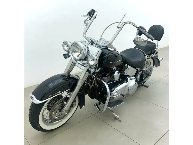 Harley-Davidson Softail Deluxe Softail De Luxe