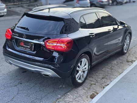 GLA 200 GLA 200 1.6 Style
