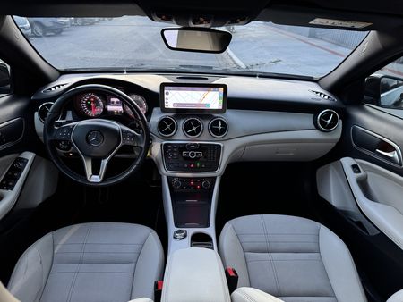 GLA 200 GLA 200 1.6 Style