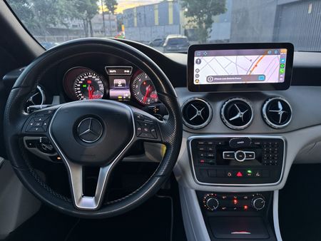 GLA 200 GLA 200 1.6 Style