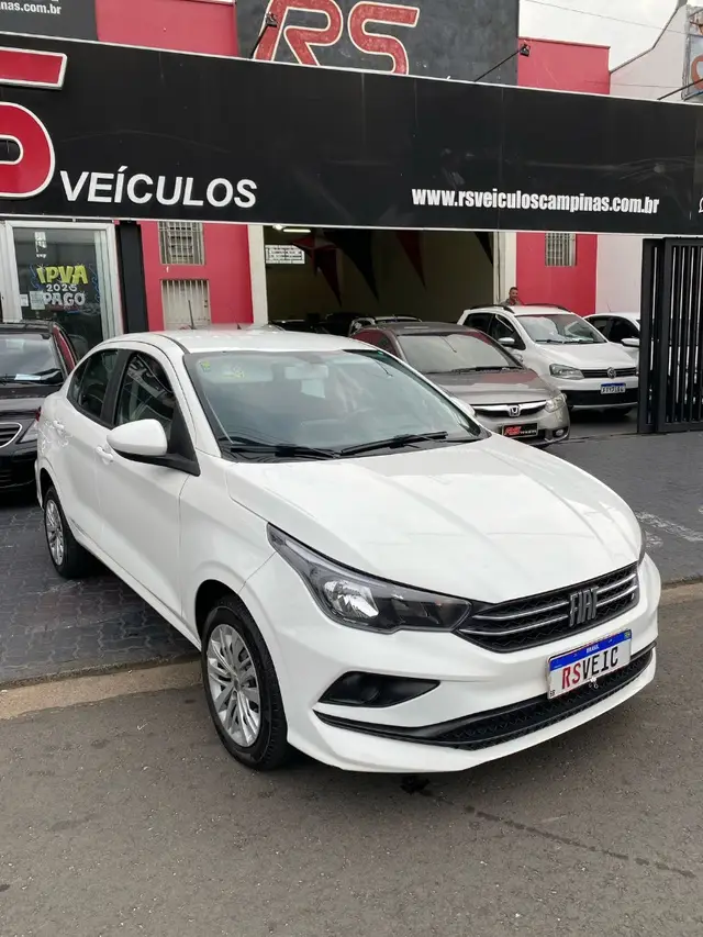 Carro Fiat Cronos 2024 Drive 1.0