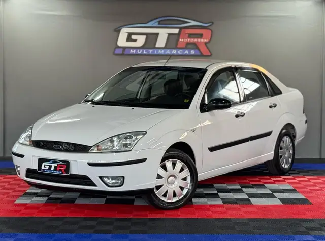 Carro Ford Focus Sedan 2006 GLX 1.6 8V