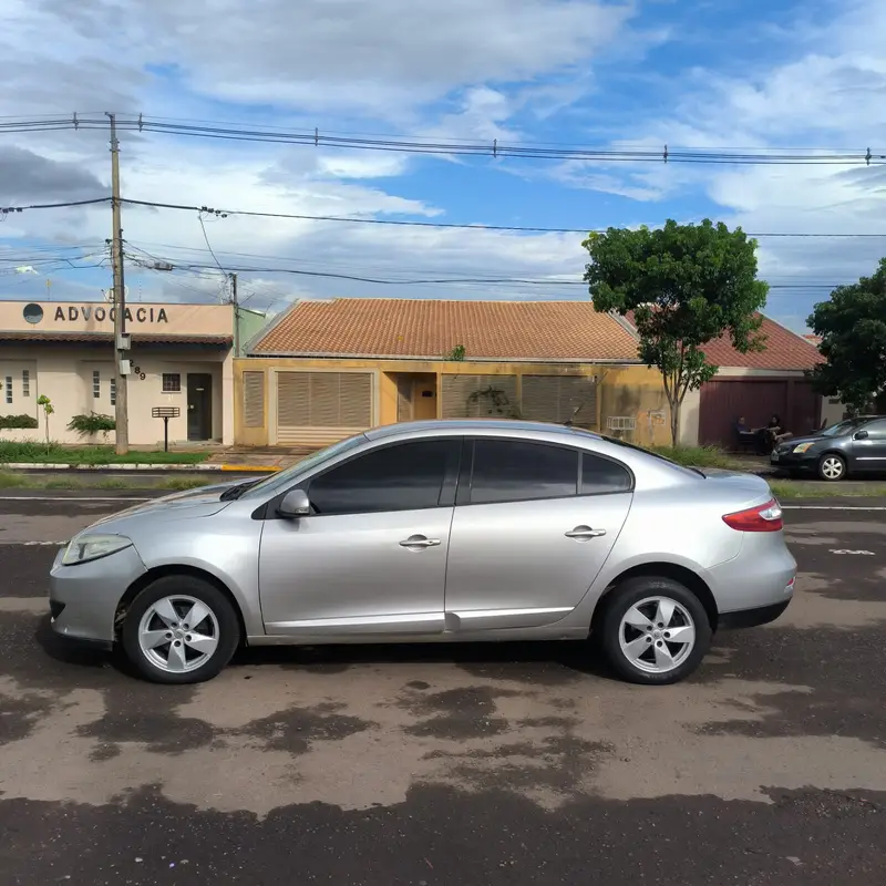 Renault 2.0 16V Dynamique (Aut) (Flex)
