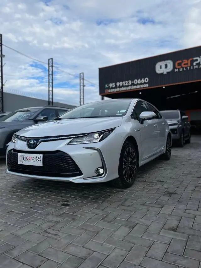 Carro Toyota Corolla 2025 Altis Hybrid Premium 1.8 Flex