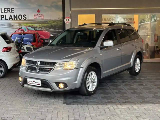Carro Dodge Journey 2015 SXT 3.6 V6
