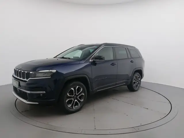 Carro Jeep Commander 2023 Limited 1.3 T270