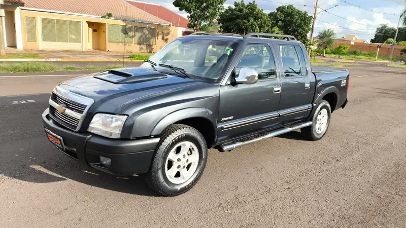 Chevrolet S10 Advantage 4x2 2.4 (Flex) (Cab Dupla)
