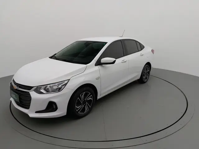 Carro Chevrolet Onix Plus 2024 LT 1.0