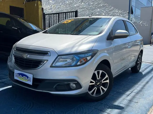 Carro Chevrolet Onix 2015 1.4 LTZ SPE/4 (Aut)