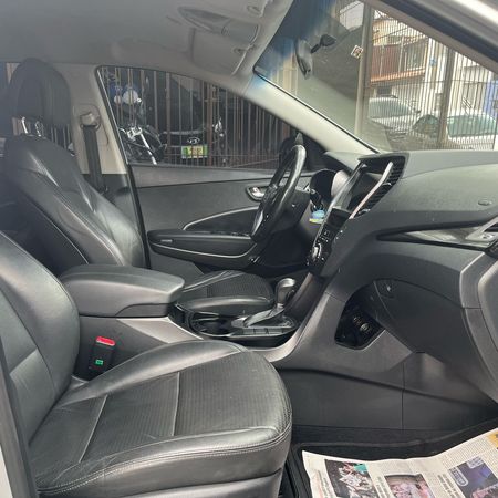 Santa Fe Grand  3.3L V6 4WD