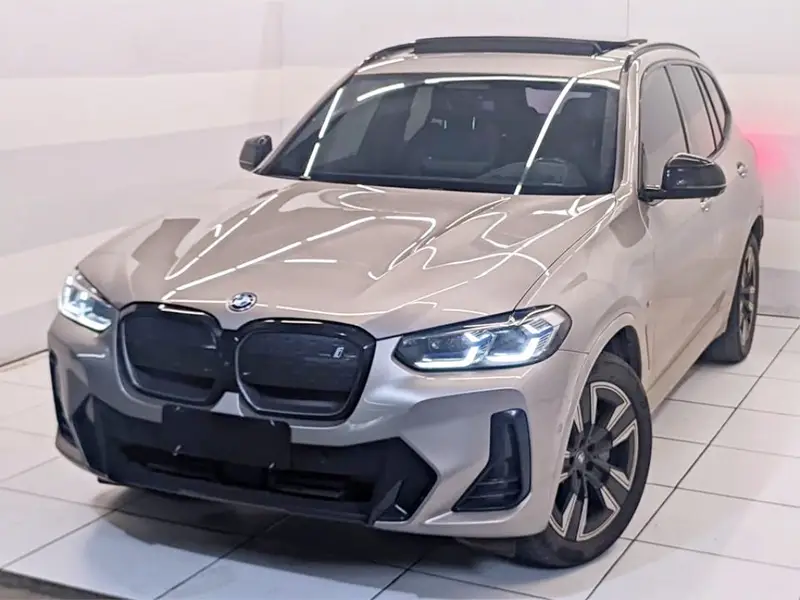BMW iX3 M Sport