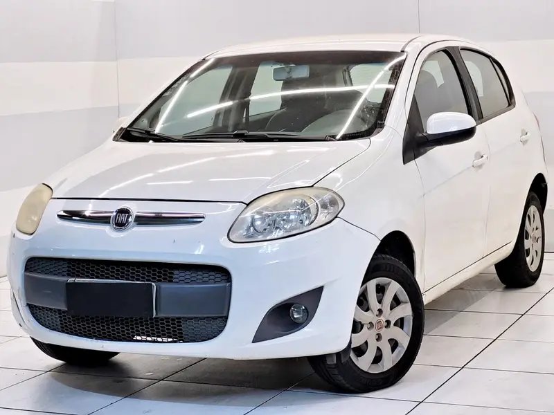 Fiat Palio Attractive 1.0 8V (Flex)
