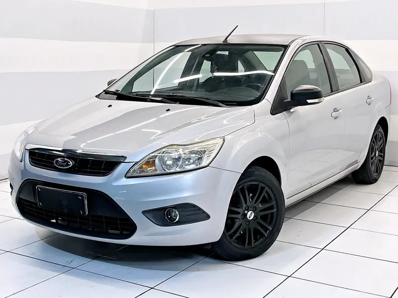 Ford Focus Hatch GLX 2.0 16V (Flex) (Aut)