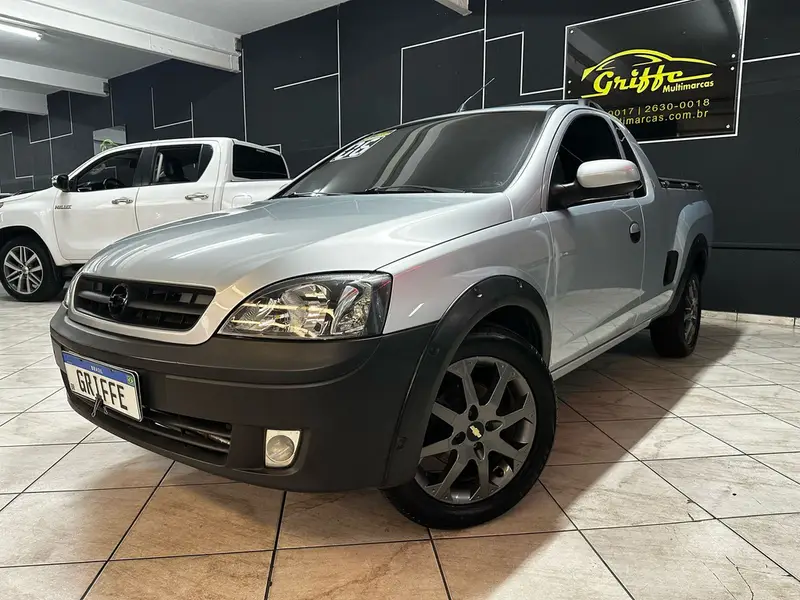 Chevrolet Montana Conquest 1.8 (Flex)